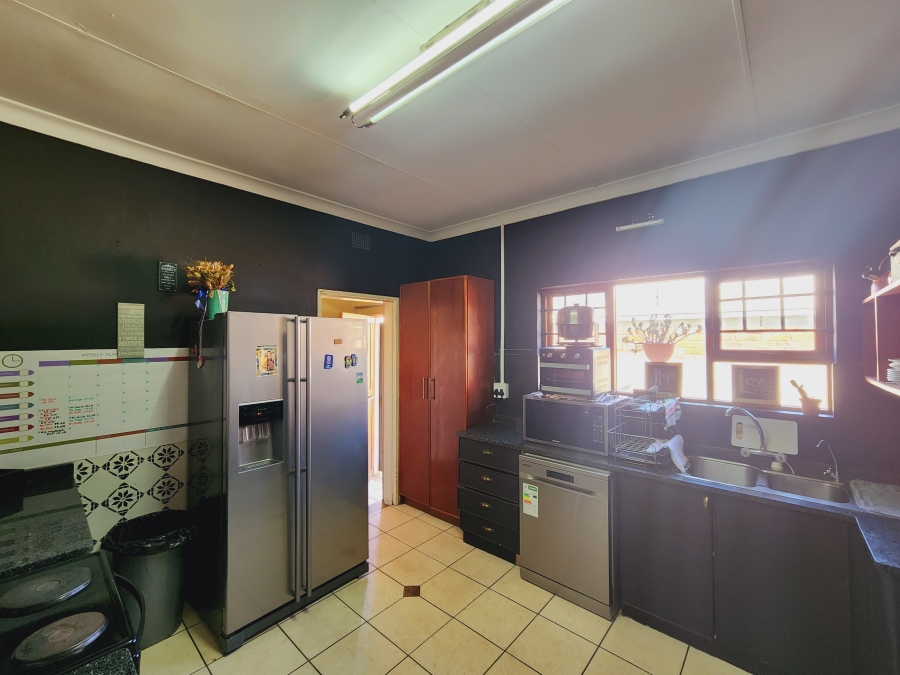 4 Bedroom Property for Sale in Potchefstroom North West